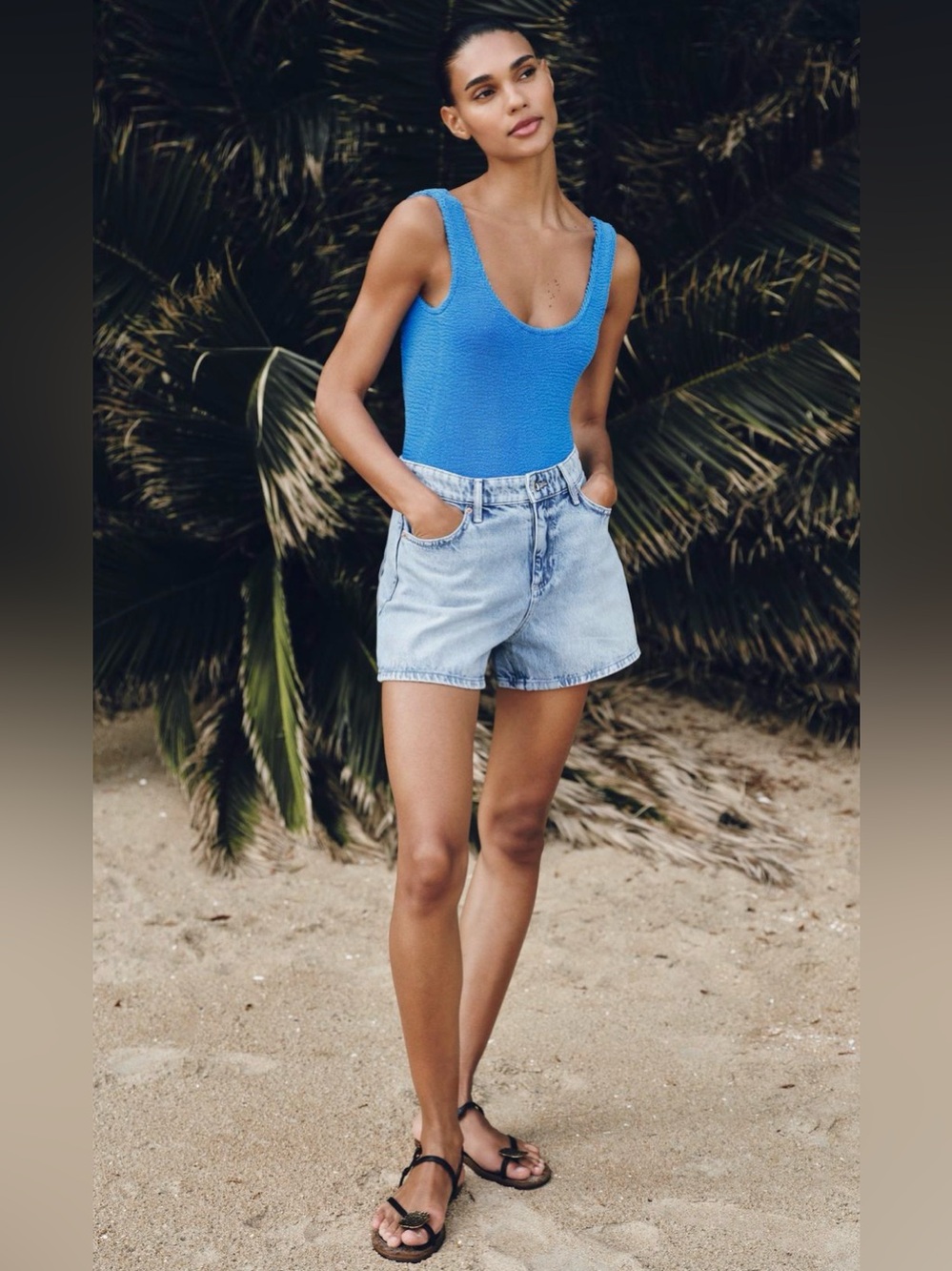 Zara Mid Rise Mom Fit Shorts